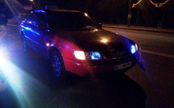 Аварія у Луцьку: нетверезий пішохід влетів під авто