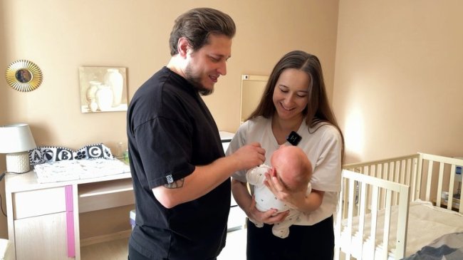 Познайомилися перед операцією у Луцьку: ветеран війни та медикиня стали батьками 