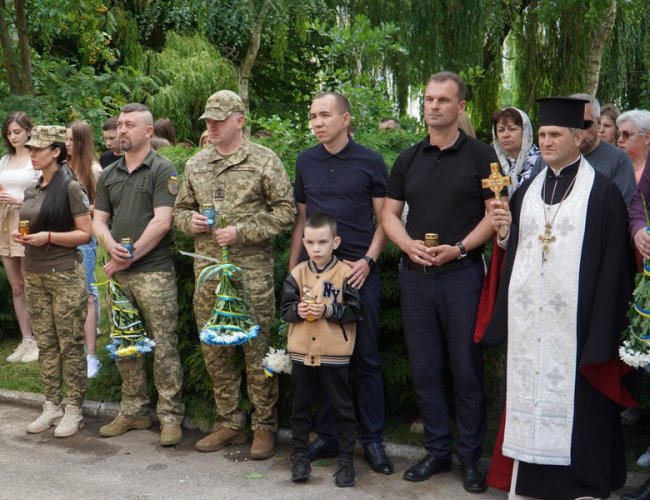 У ліцеї на Волині відкрили меморіальні дошки загиблим воїнам-випускникам. ФОТО