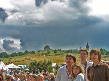 Волинян запрошують на фестиваль «Підкамінь 2012». ВІДЕО