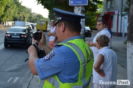 ДТП-«гармошка» у Луцьку: Тойота втаранила відразу три авто. ФОТО