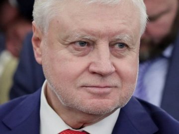 Російський політик з дружиною удочерили викрадену з Херсонщини дівчинку, змінивши їй ім'я та громадянство,  – ЗМІ