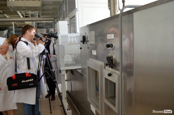 Як у Луцьку печуть хліб. ФОТО