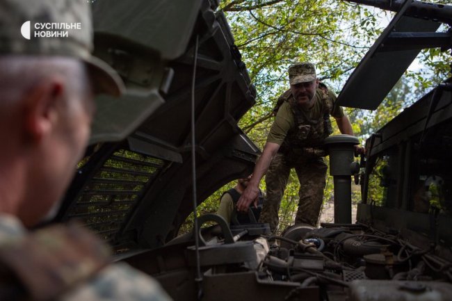 Майстерні на колесах: як бійці волинської бригади відновлюють військову техніку в зоні бойових дій