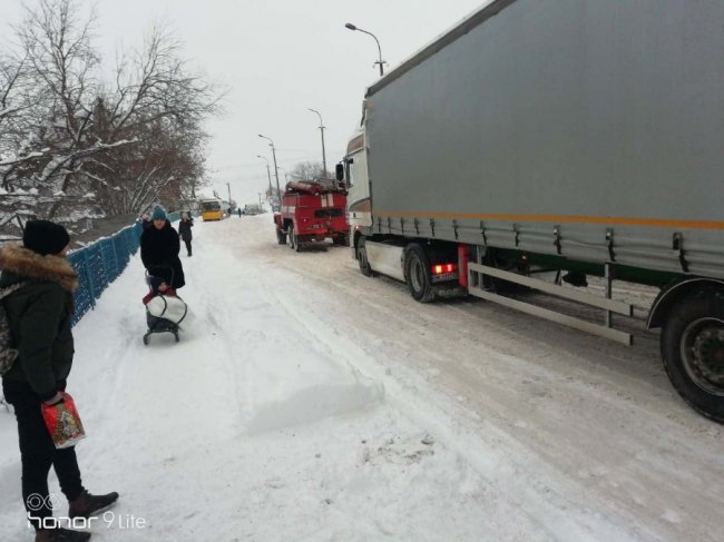 На Волині рятувальники витягли з кюветів 14 автівок. ФОТО