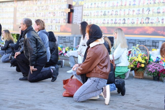 Луцька громада у жалобі: в останню дорогу провели Героя Артура Задоянного