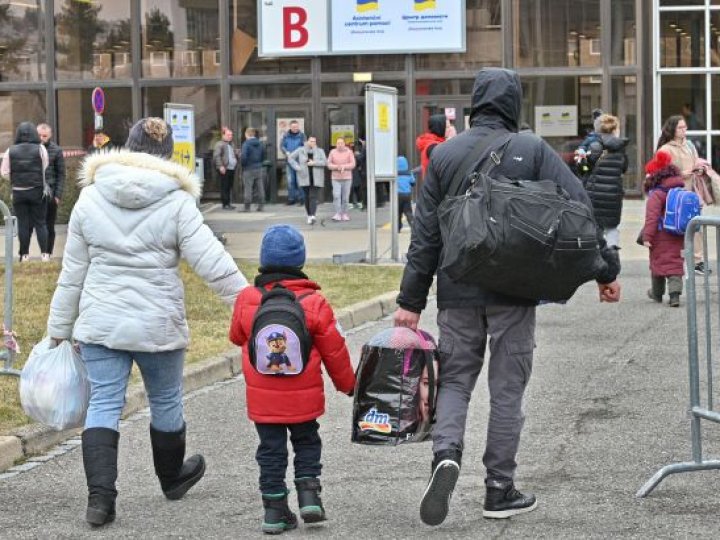 Чи повертатиме ЄС чоловіків до України? У Єврокомісії зробили заяву