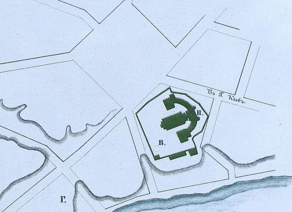 Парадний майдан біля монастиря бернардинів на карті 1860-х років. Зображення з книги 