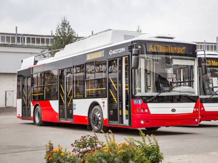 Проїзд у тролейбусах Луцька буде по 12 гривень: назвали дату