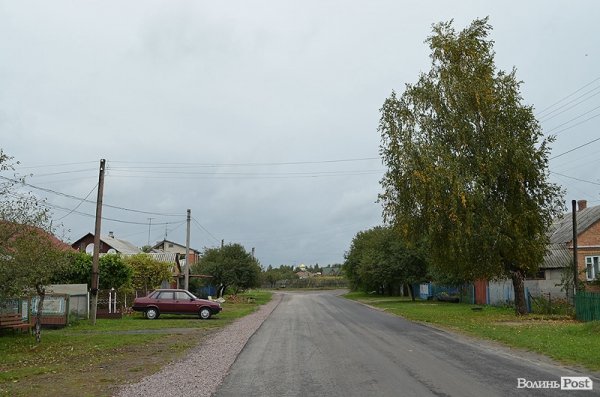 У Рожищі в дороги вклали мільйон гривень. ФОТО