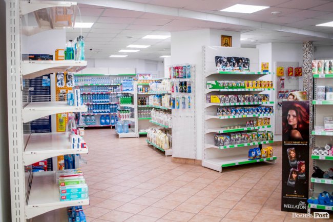 Смачні подарунки та знижки: міні-маркет «УгринівМолоко» відсвяткував дворіччя. ФОТО*