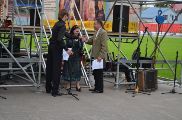 Естрадні зірки виступали в Луцьку заради дітей-сиріт. ФОТО 