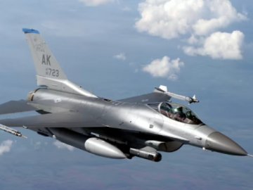 США почне вчити українців на F-16 вже у вересні, – ЗМІ