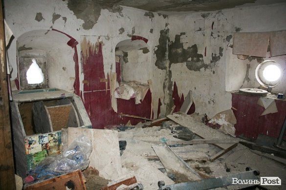 Годинник, шпиль, карниз: за фасадами луцької історії. ФОТО