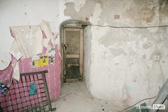 Годинник, шпиль, карниз: за фасадами луцької історії. ФОТО