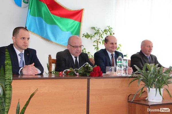 У нового голови Шацької РДА  - зарплата у 3 тисячі гривень. ФОТО