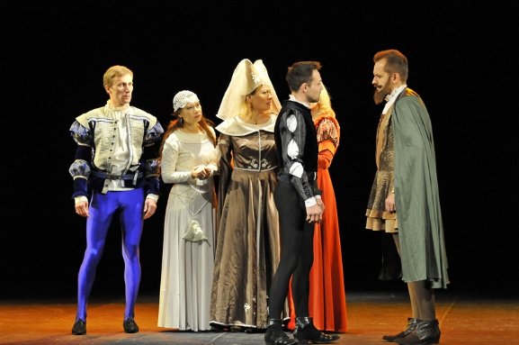 Відкрили основну сцену Волинського драмтеатру. ФОТО