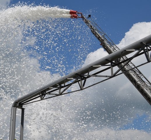 Пожежники «гасили» найбільшу на Волині нафтобазу. ФОТО. ВІДЕО