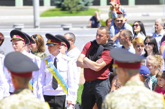 Фото випускного у військовому ліцеї в Луцьку