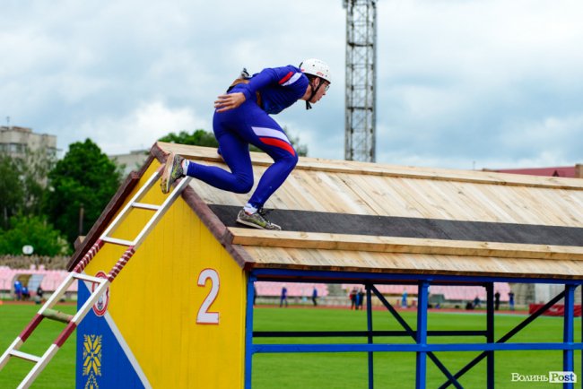 До Луцька на змагання з'їхались пожежники з 7 країн. ФОТО