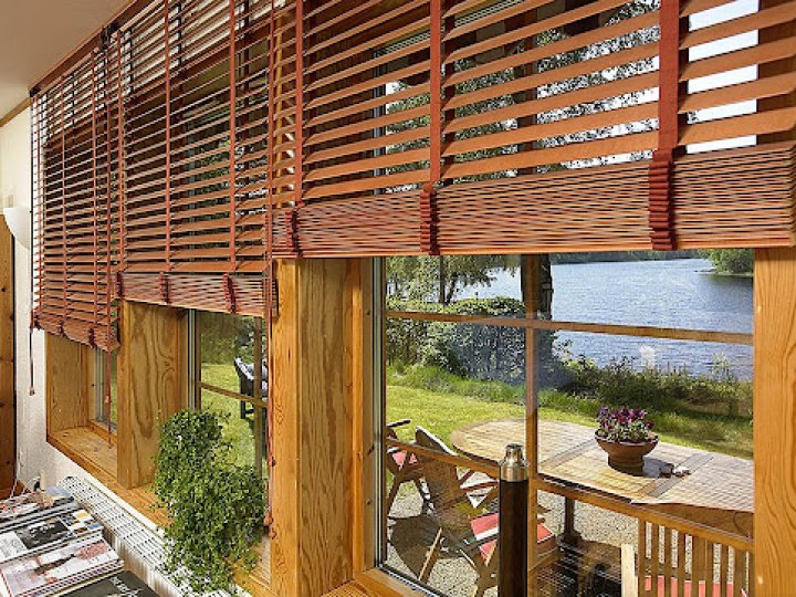 Дерев’яні жалюзі як рішення для житлового простору