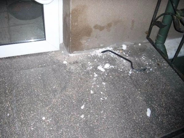 На Волині чоловік викрав гроші разом з терміналом. ФОТО 