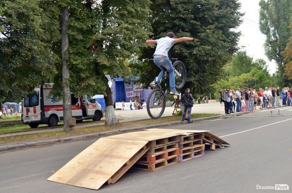 У Луцьку відбувся фестиваль екстриму. ФОТО