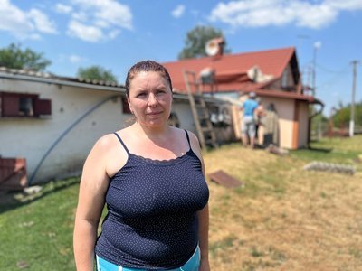 Дах залетів до сусіда: на Волині буревій наробив лиха