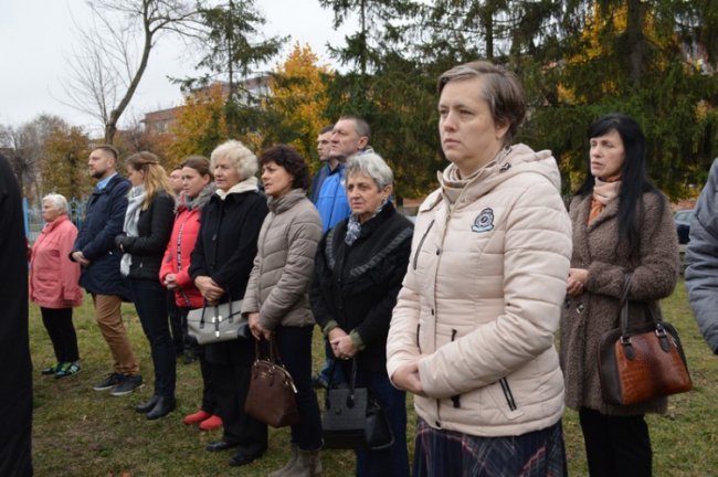У Ковелі освятили Хрест пам’яті жертвам тоталітарного режиму. ФОТО