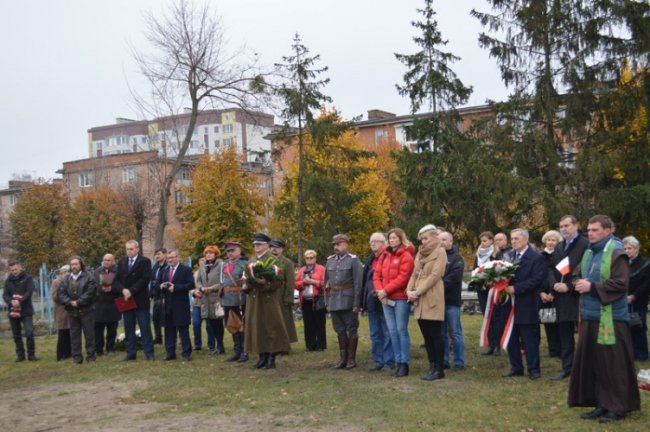У Ковелі освятили Хрест пам’яті жертвам тоталітарного режиму. ФОТО