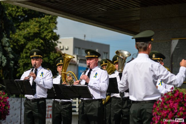 Як у Луцьку відсвяткували 29-ту річницю Незалежності України. ФОТОРЕПОРТАЖ