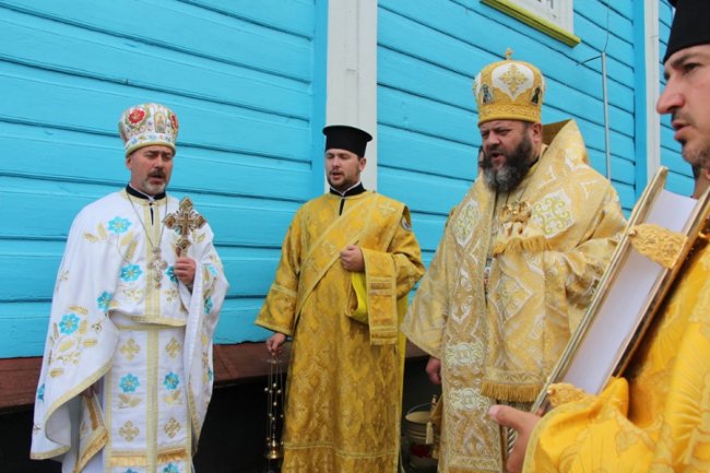 Митрополит Михаїл очолив богослужіння у волинському селі. ФОТО