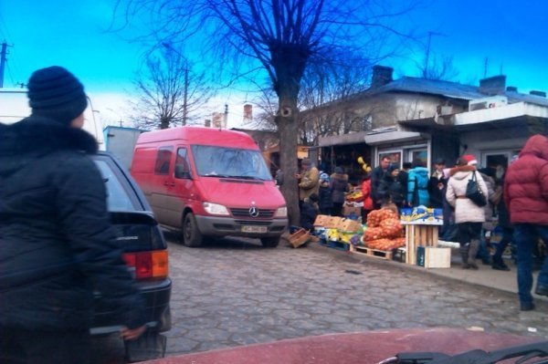 У місті на Волині ‒ передноворічний апокаліпсис. ФОТО. ВІДЕО