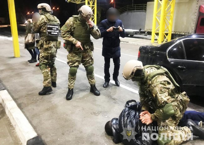 Опублікували фото та відео затримання на Волині організаторів секс-рабства