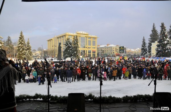 «Різдво у Луцьку»: камерний оркестр, «ФлайzZa» та 50 колективів