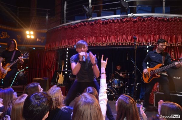 У Луцьку звучали «Пісні Любові на Полі Бою». ФОТО. ВІДЕО