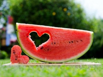 Чому не можна сьогодні сідати за кермо: прикмети та традиції 26 серпня