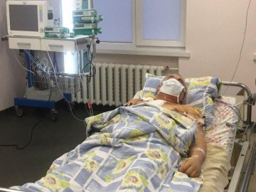 Чоловіка з пересадженим серцем перевозять з Волині до Києва