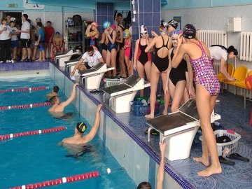 У Луцьку визначили кращих юних плавців області. ФОТО