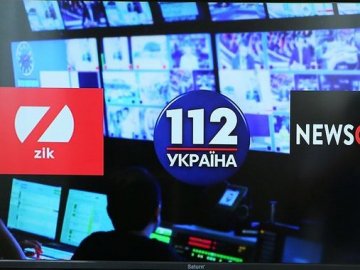 YouTube заблокував доступ до трьох «каналів Медведчука»