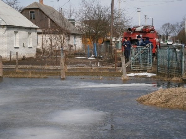 Живу, як на вулкані, ‒ ковельчанка про підтоплення. ФОТО