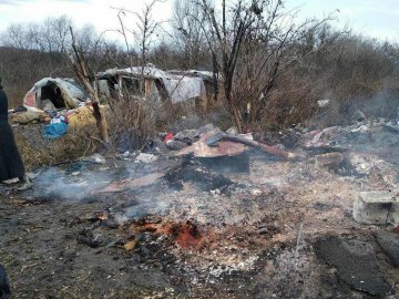 На Львівщині на звалищі згорів підліток