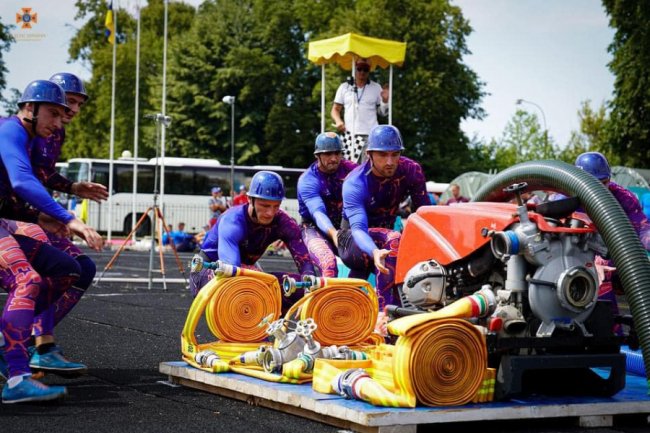 Волинські рятувальники здобули Кубок України з пожежно-прикладного спорту. ФОТО