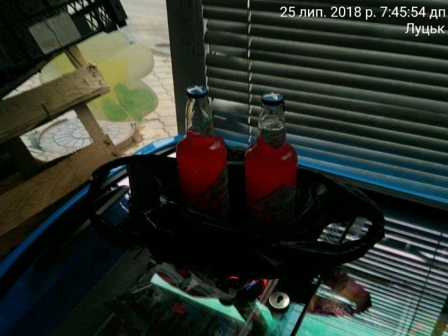 У Луцьку вночі спіймали «на гарячому» продавців алкоголю. ФОТО