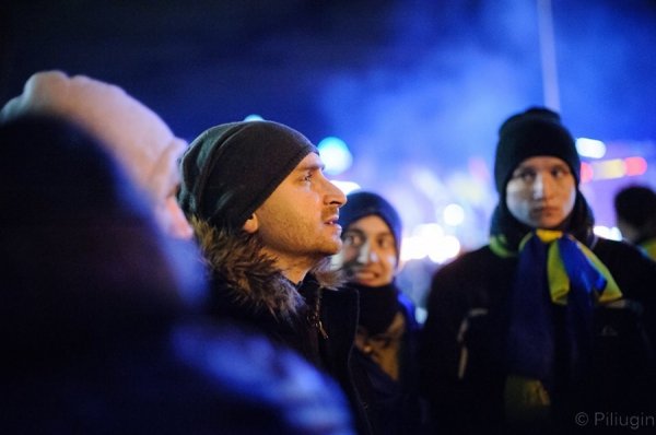 Євромайдан за півгодини до знесення. ФОТО