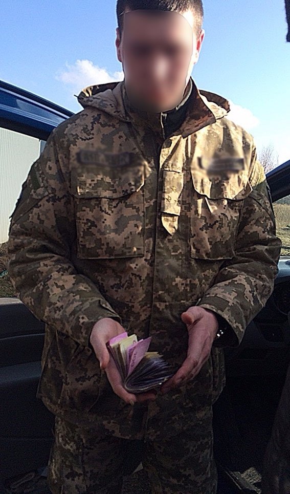 На Волині затримали прикордонника-хабарника. ФОТО