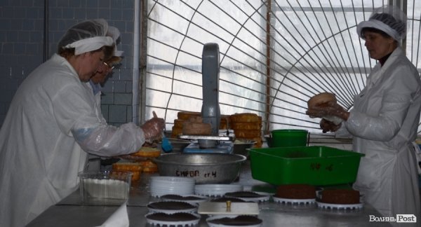 Як у Луцьку роблять торти. ФОТО 