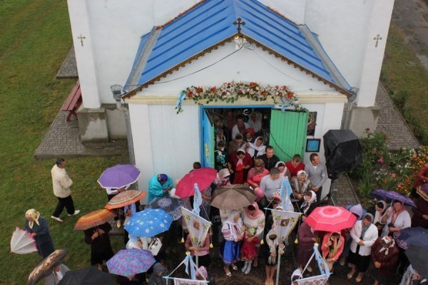 На Волині освятили дзвіницю. ФОТО