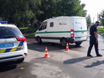 Хлопчик, який потрапив під колеса інкасаторської машини на Волині,  досі перебуває у реанімації