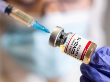 Безплатне щеплення від коронавірусу зроблять усім охочим, – Ляшко